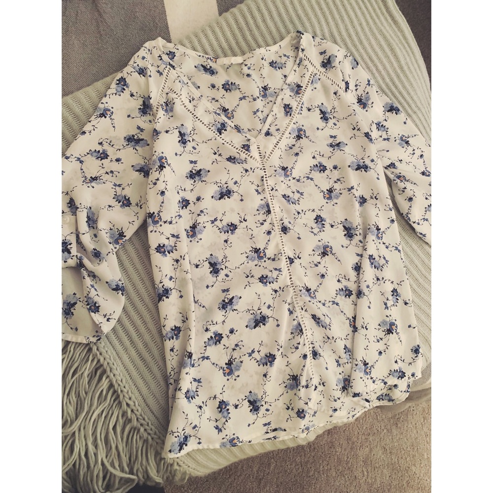 Sienna Sky White with Blue Floral Blouse